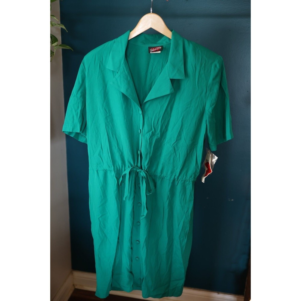 Vintage Hearts emerald green A line buttons and tie Size 16 NWT dress Made in US